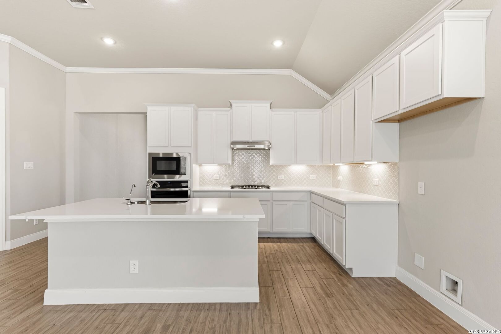 5003 Bonniecrest San Antonio TX 78263