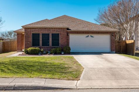 9327 Maverick Pass San Antonio TX 78240