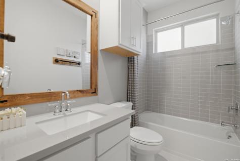 2519 Tortuga Verde San Antonio TX 78245