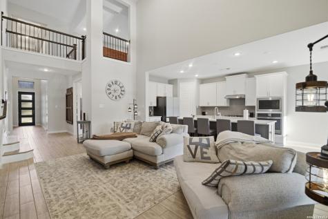 2519 Tortuga Verde San Antonio TX 78245