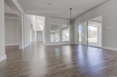 1319 Via Principale New Braunfels TX 78132