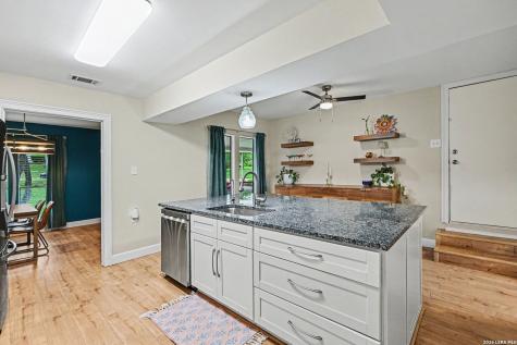 1718 Copperfield San Antonio TX 78251