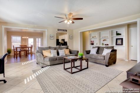 302 Tres Caminos San Antonio TX 78245