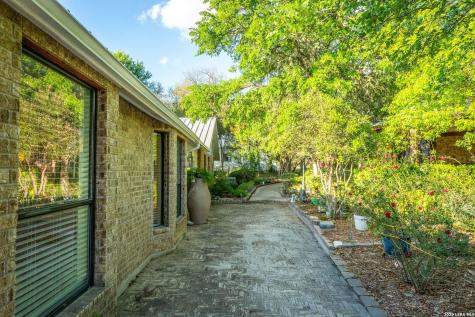 102 Adams Way Canyon Lake TX 78133
