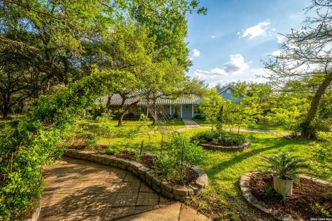 102 Adams Way Canyon Lake TX 78133