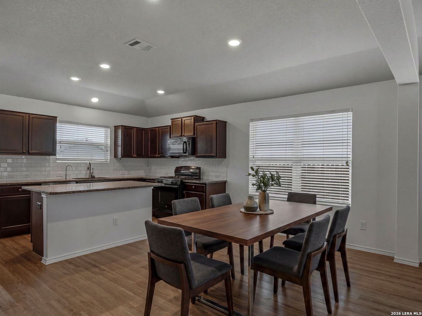 9722 Marbach Garden San Antonio TX 78245