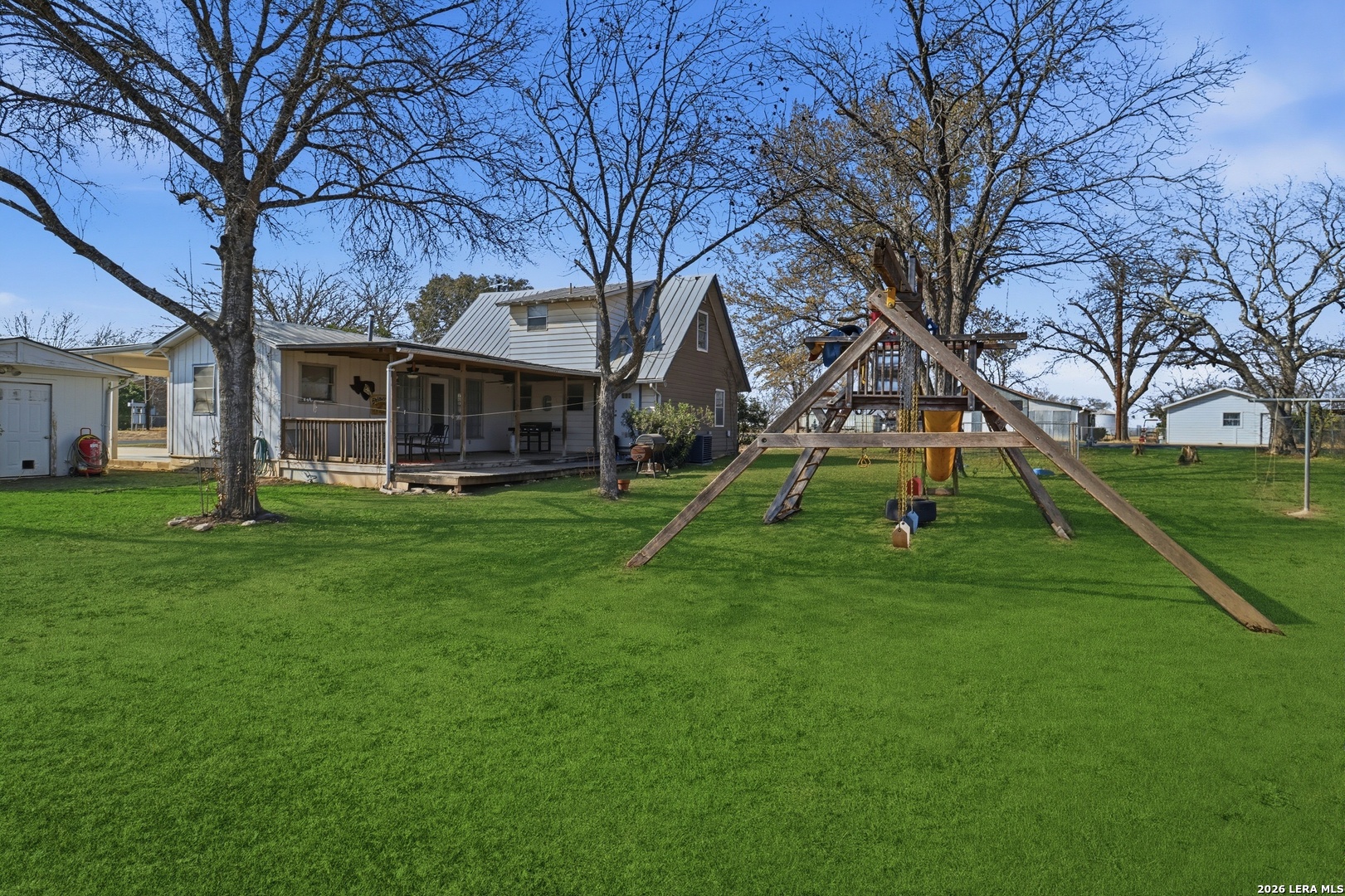 16040 Keller Lacoste TX 78039