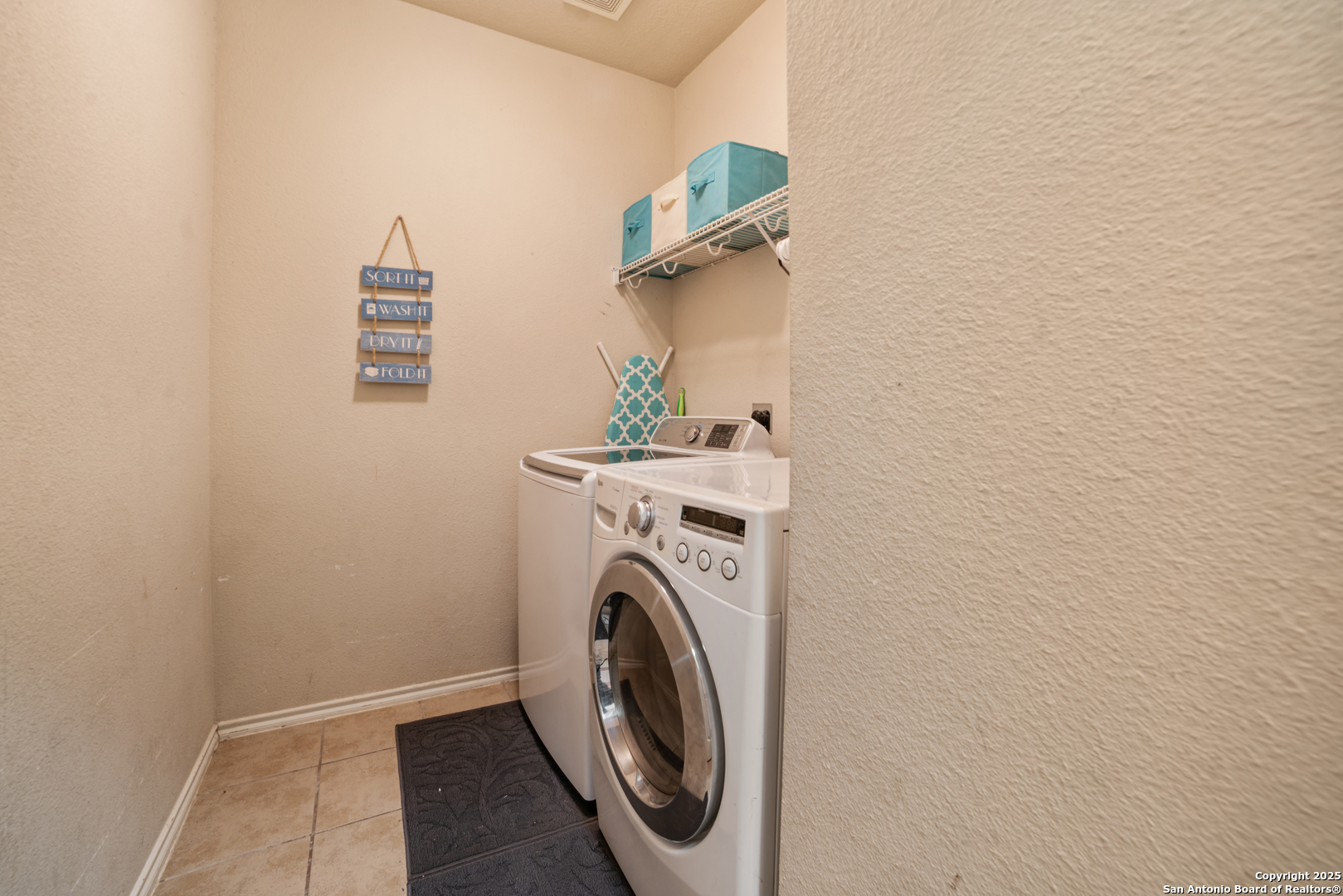 811 Point Springs San Antonio TX 78253
