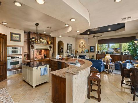 26510 Weiss Fels Court New Braunfels TX 78132