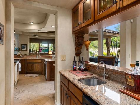 26510 Weiss Fels Court New Braunfels TX 78132