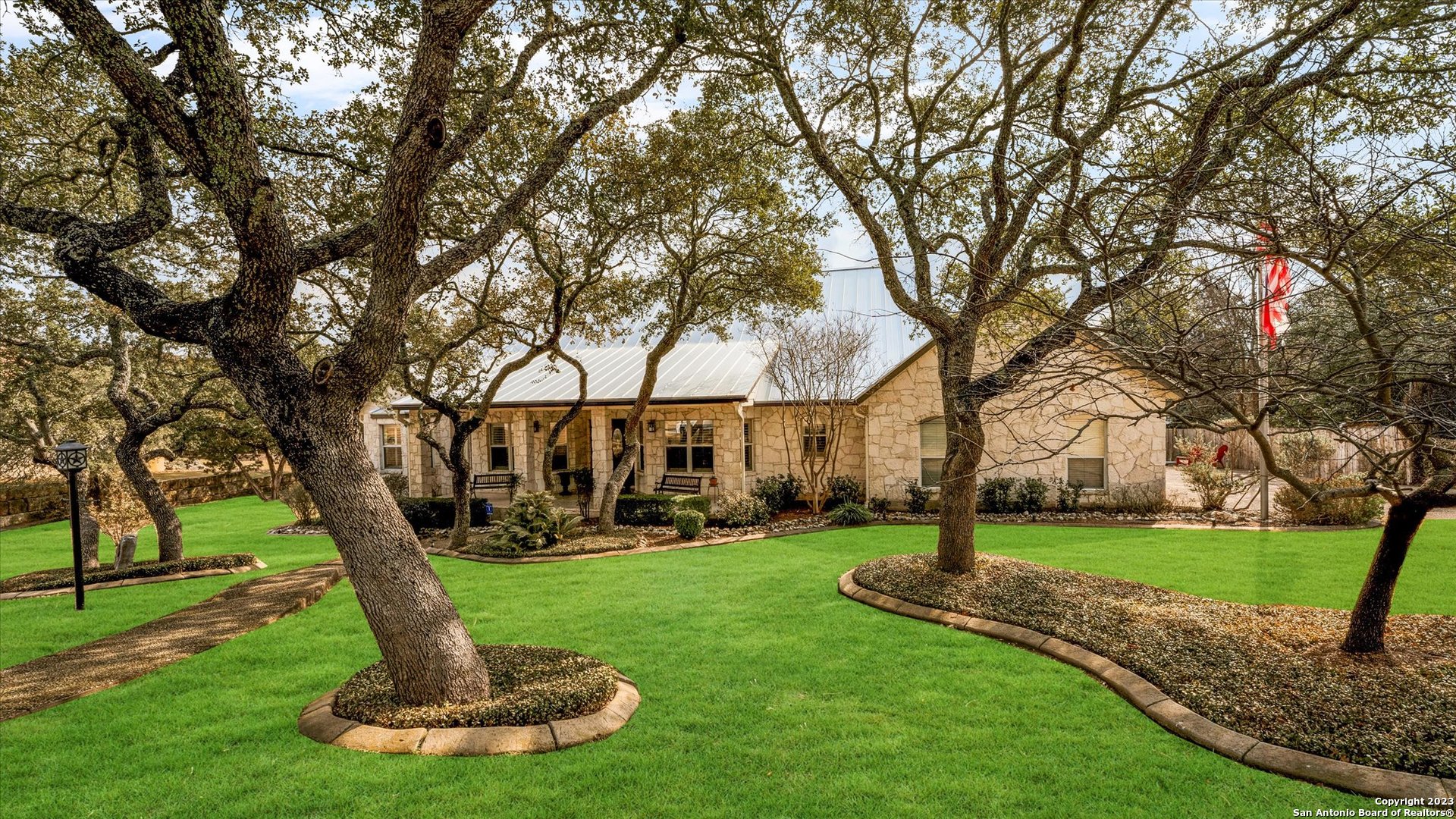 8230 Plum Valley Drive San Antonio TX 78255