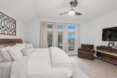 1102 Cadogan Squire San Antonio TX 78260