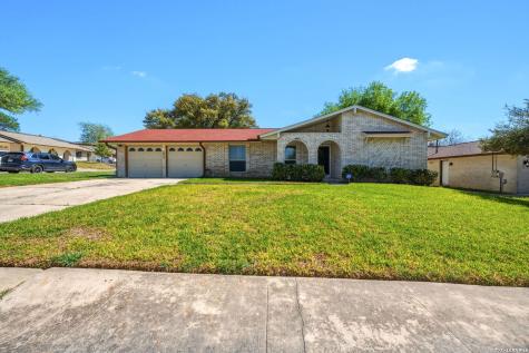 615 Amistad Boulevard Universal City TX 78148
