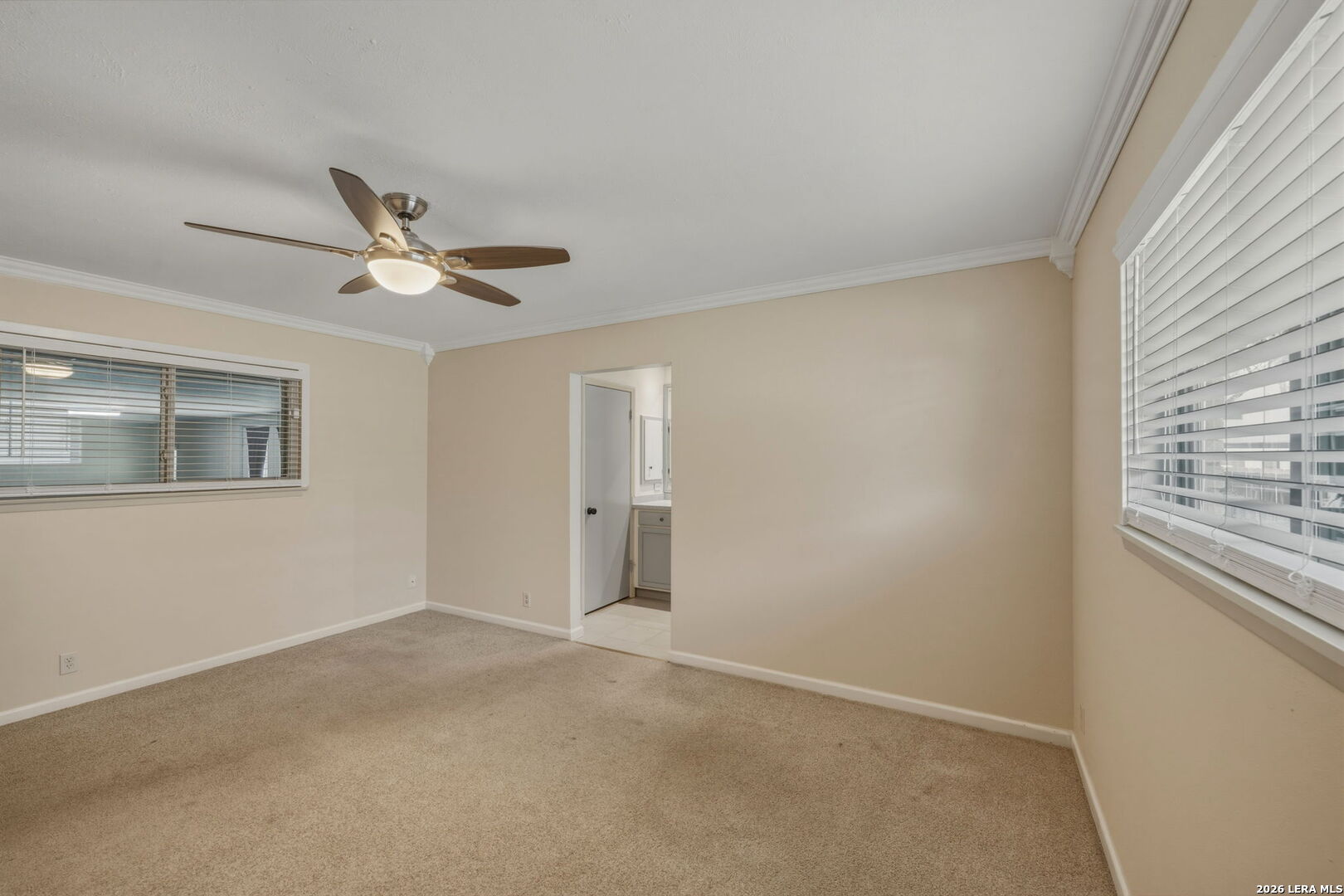 615 Amistad Boulevard Universal City TX 78148