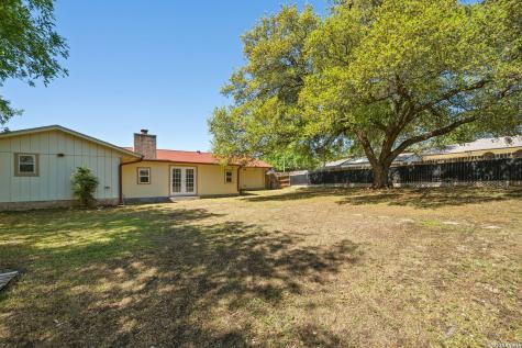 615 Amistad Boulevard Universal City TX 78148