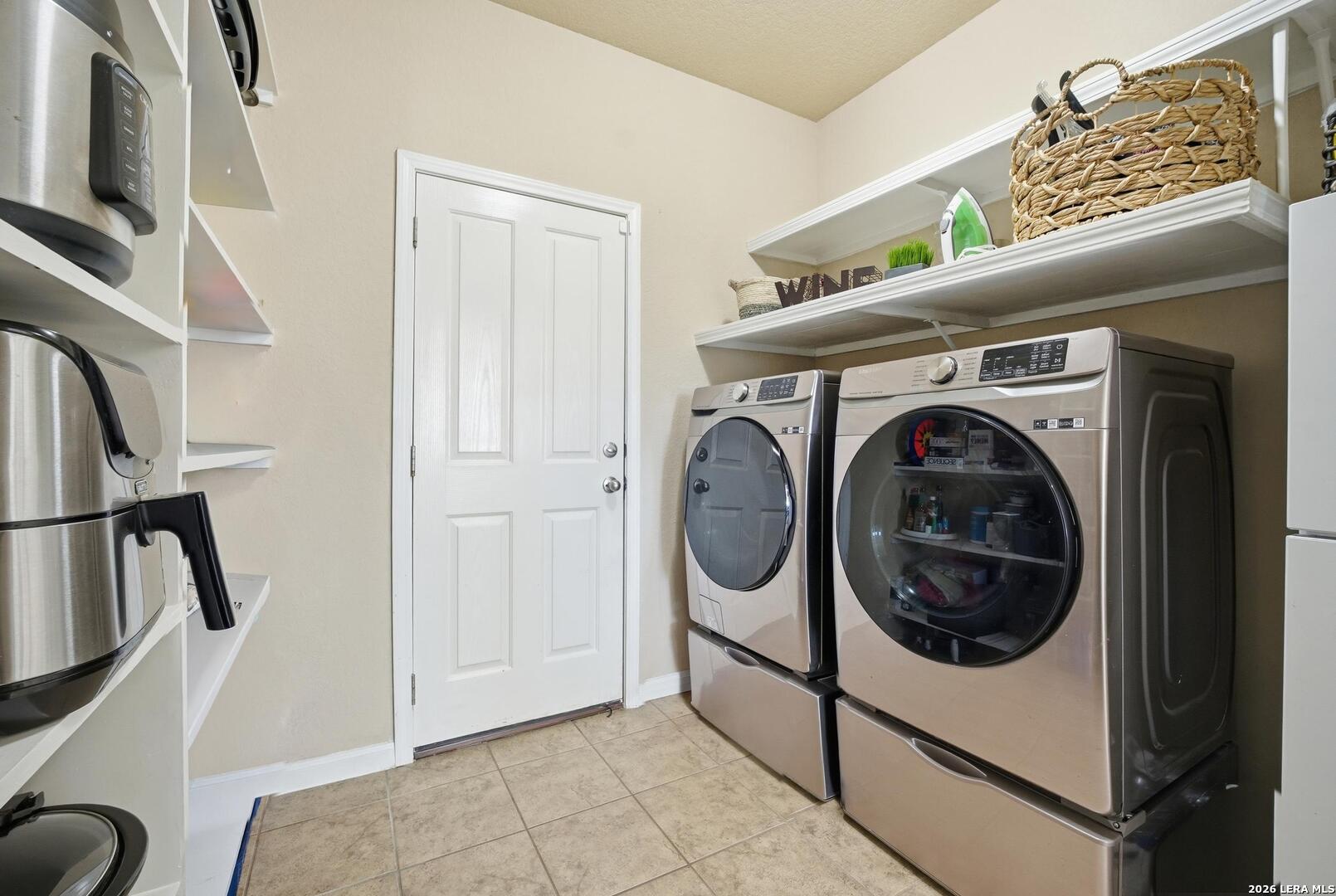 1723 Viljandi Moon San Antonio TX 78251