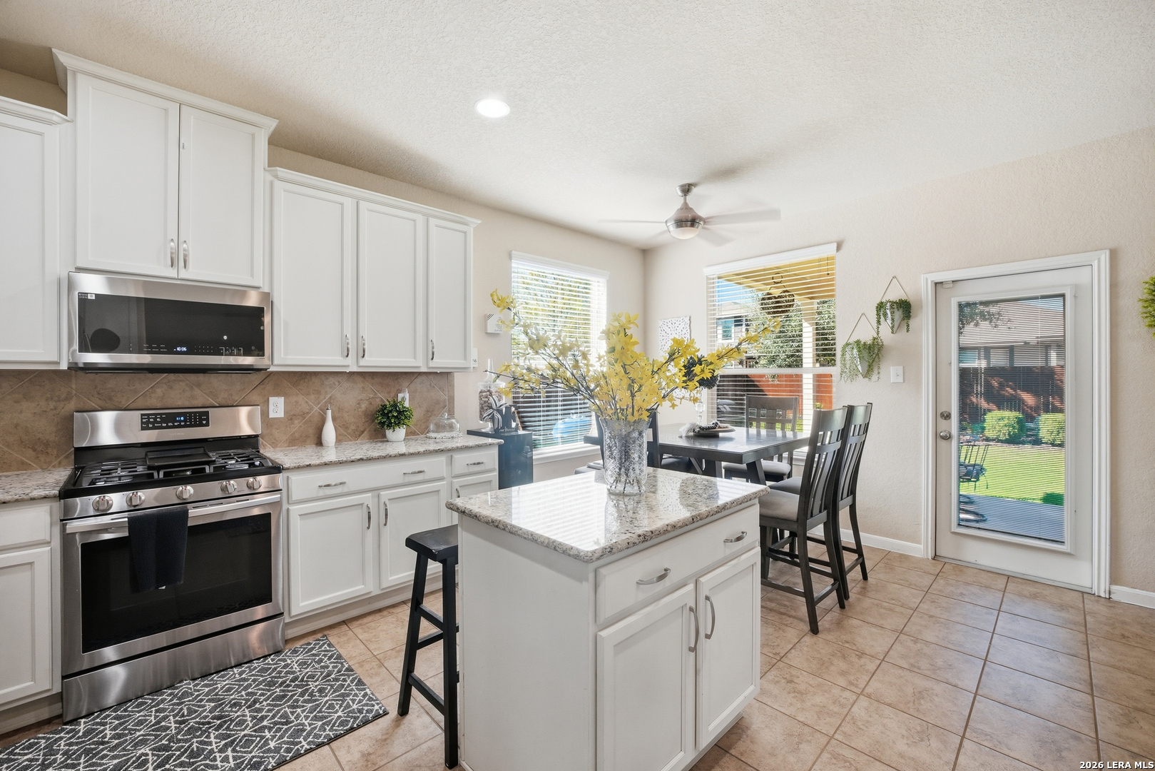 1723 Viljandi Moon San Antonio TX 78251