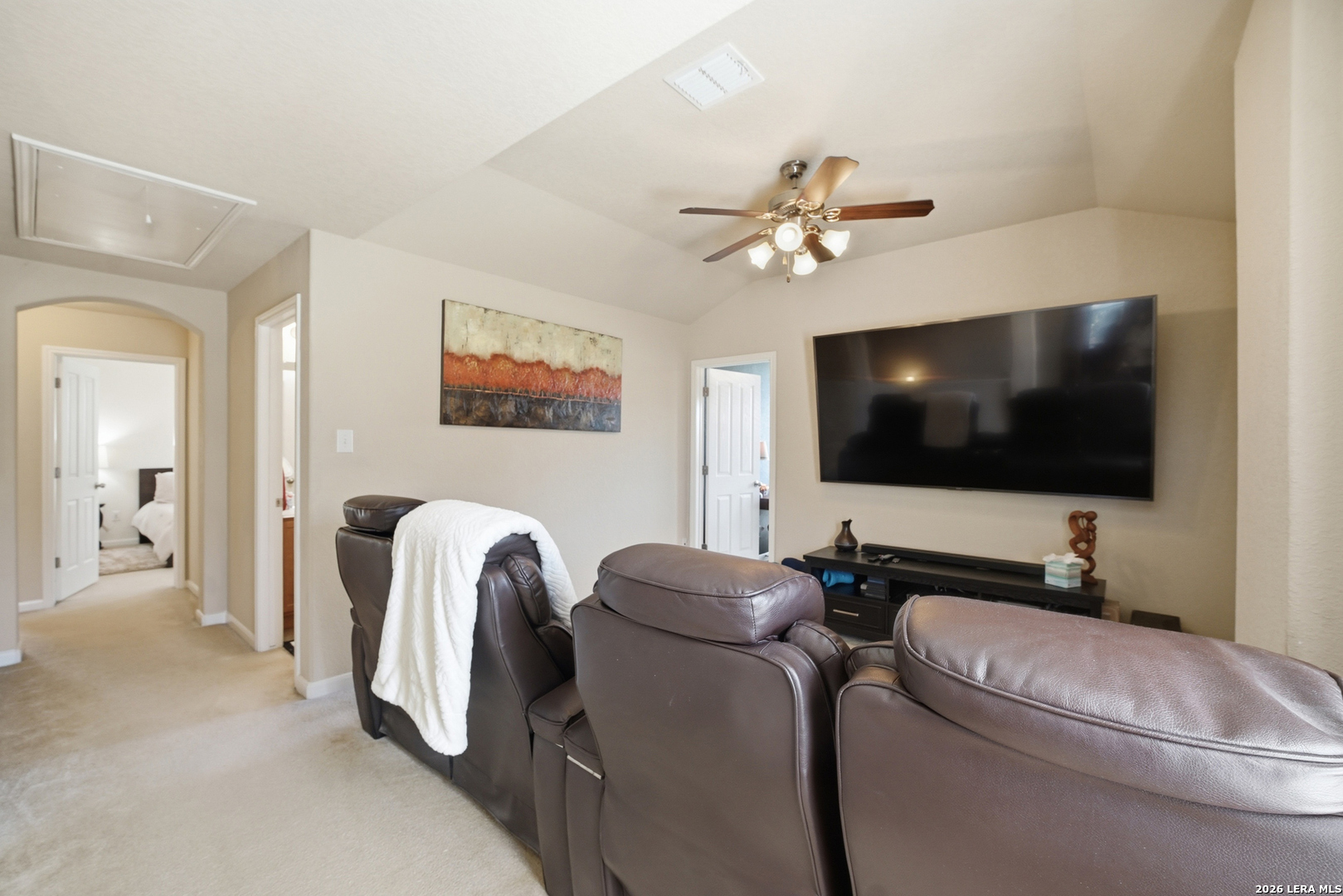 1723 Viljandi Moon San Antonio TX 78251