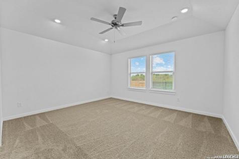 424 Salamander San Marcos TX 78666