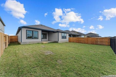 424 Salamander San Marcos TX 78666