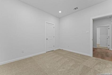 424 Salamander San Marcos TX 78666
