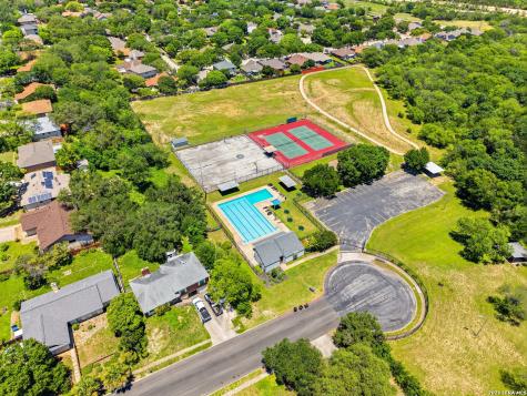 5106 Tree Top Street San Antonio TX 78250