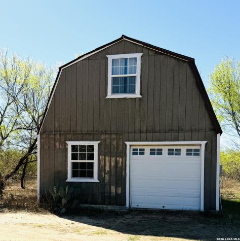 10565 Briggs Atascosa TX 78002
