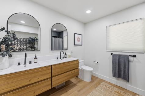 100 Dogwood Lane San Antonio TX 78213
