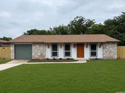 4635 Avenida Prima Street San Antonio TX 78233