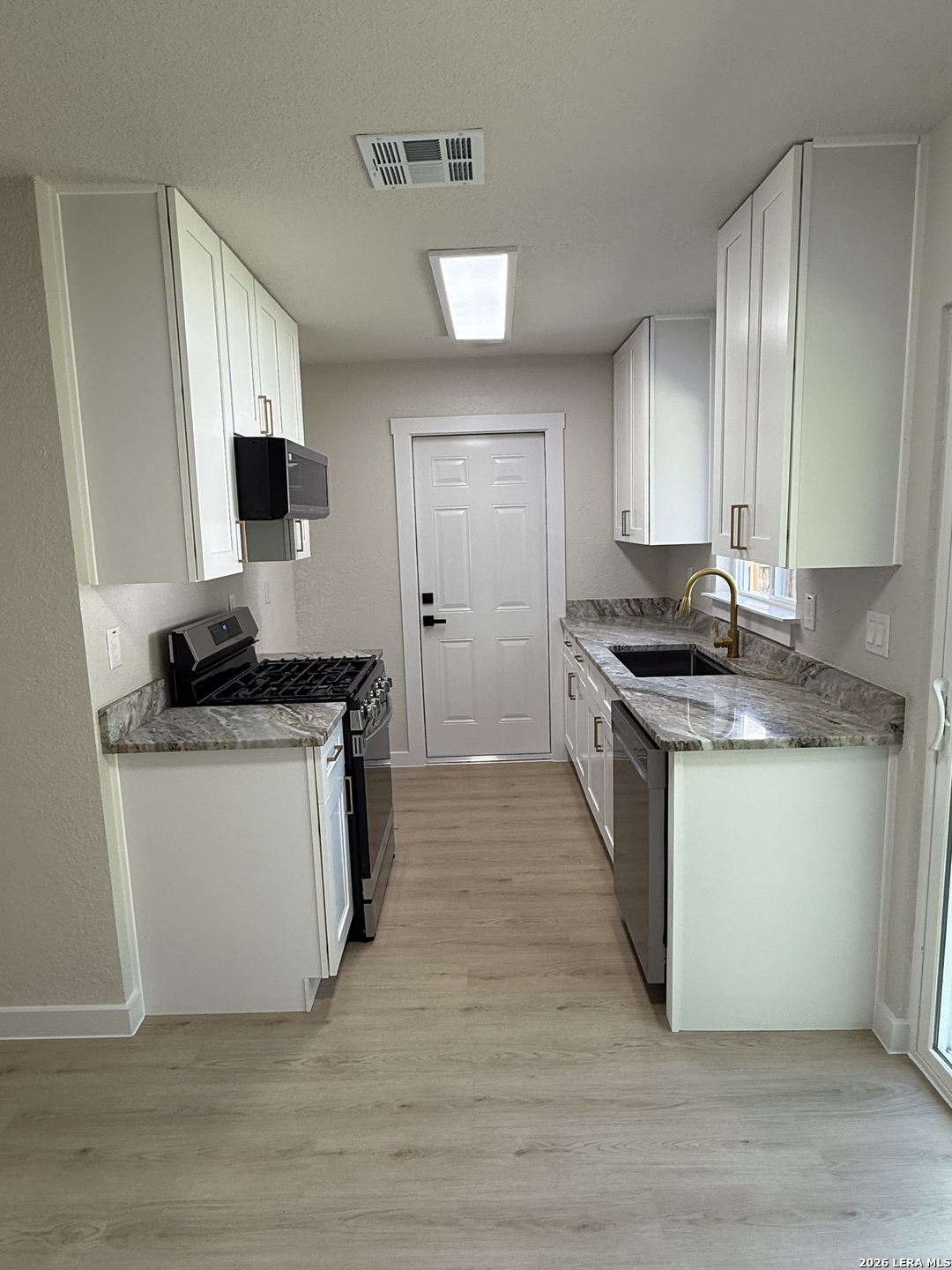 4635 Avenida Prima Street San Antonio TX 78233