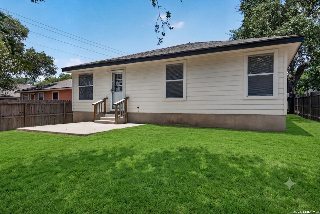 1222 Cougar Country San Antonio TX 78251