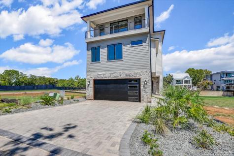 420 Lake Kingsland TX 78639