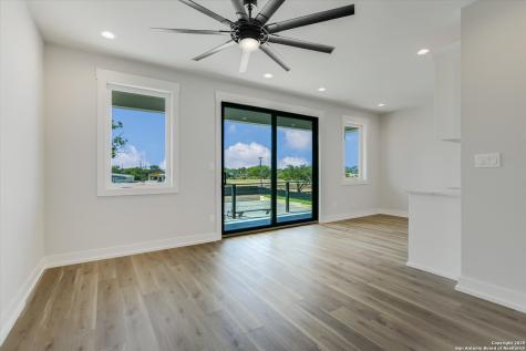 420 Lake Kingsland TX 78639