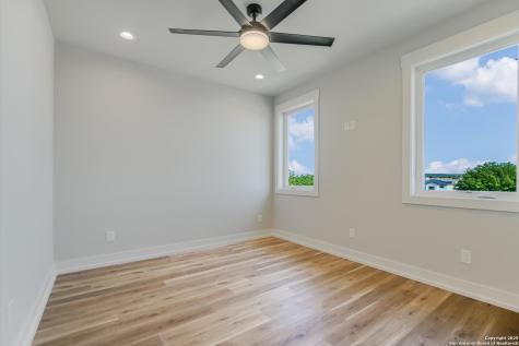 420 Lake Kingsland TX 78639
