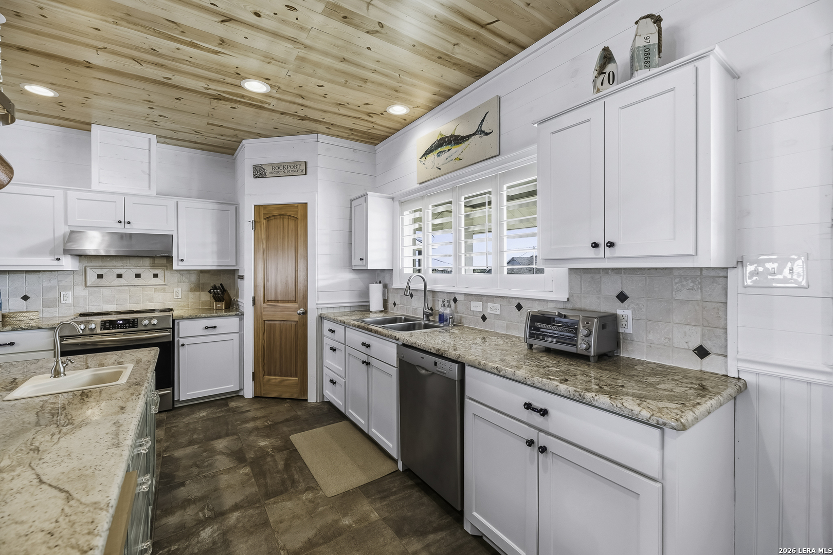 70 Copano Ridge Rockport TX 78382