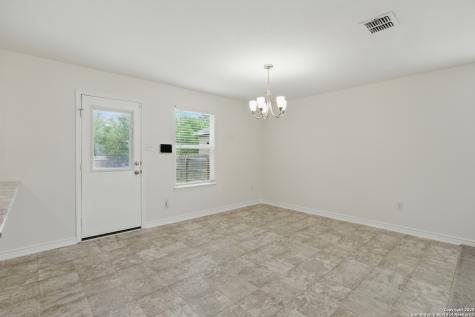 7954 Hanging Branch San Antonio TX 78253