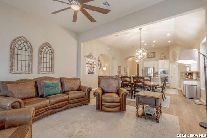 832 Silver Fox Cibolo TX 78108