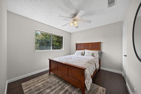 2310 Wilderness Hill San Antonio TX 78231