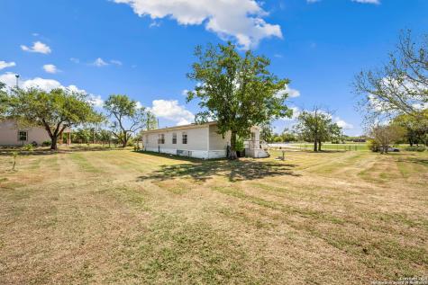 8489 Elmendorf Lavernia Elmendorf TX 78112