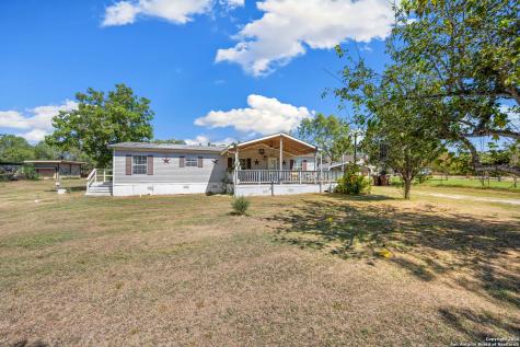 8489 Elmendorf Lavernia Elmendorf TX 78112