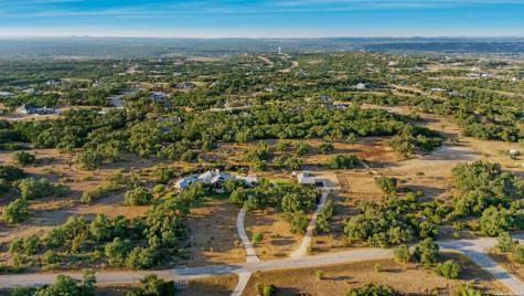 1043 Twin River Canyon Lake TX 78133