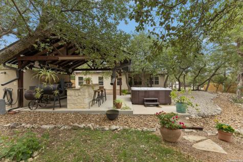 1284 Marlys Canyon Lake TX 78133