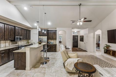 1284 Marlys Canyon Lake TX 78133