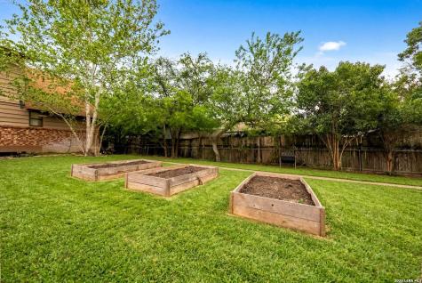 14307 Oak Shadows Drive San Antonio TX 78232