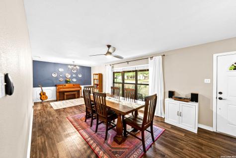 14307 Oak Shadows Drive San Antonio TX 78232