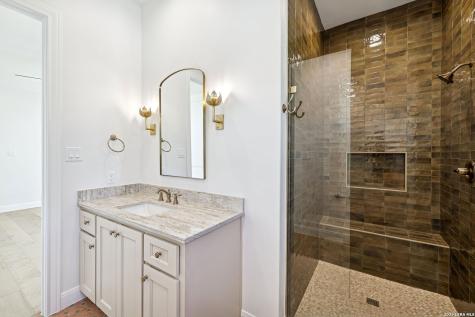 7006 Bluff Run San Antonio TX 78257