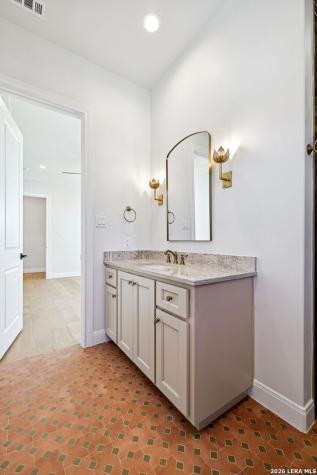 7006 Bluff Run San Antonio TX 78257