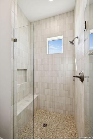 7006 Bluff Run San Antonio TX 78257