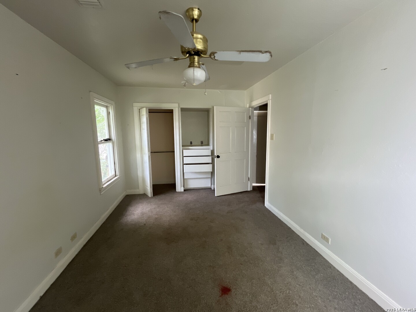 2154 W Kings Highway San Antonio TX 78201