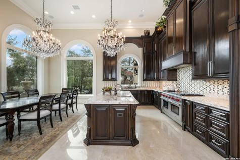 11 Vineyard Drive San Antonio TX 78257